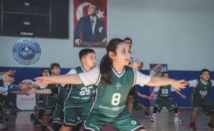 Enerjisa ve Güler Legacy 2300 çocuğu basketbolla buluşturdu