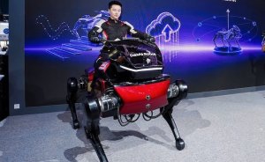 Çinli DaxAI’den elektrikli robot atlar