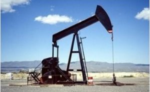 ABD petrol bağımlılığı azalış seyrini koruyor