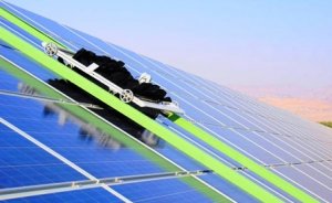 Kendi kendini temizleyen ilk güneş santrali İsrail’de