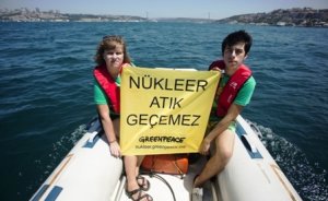 Greenpeace’den Boğazda nükleer atık eylemi
